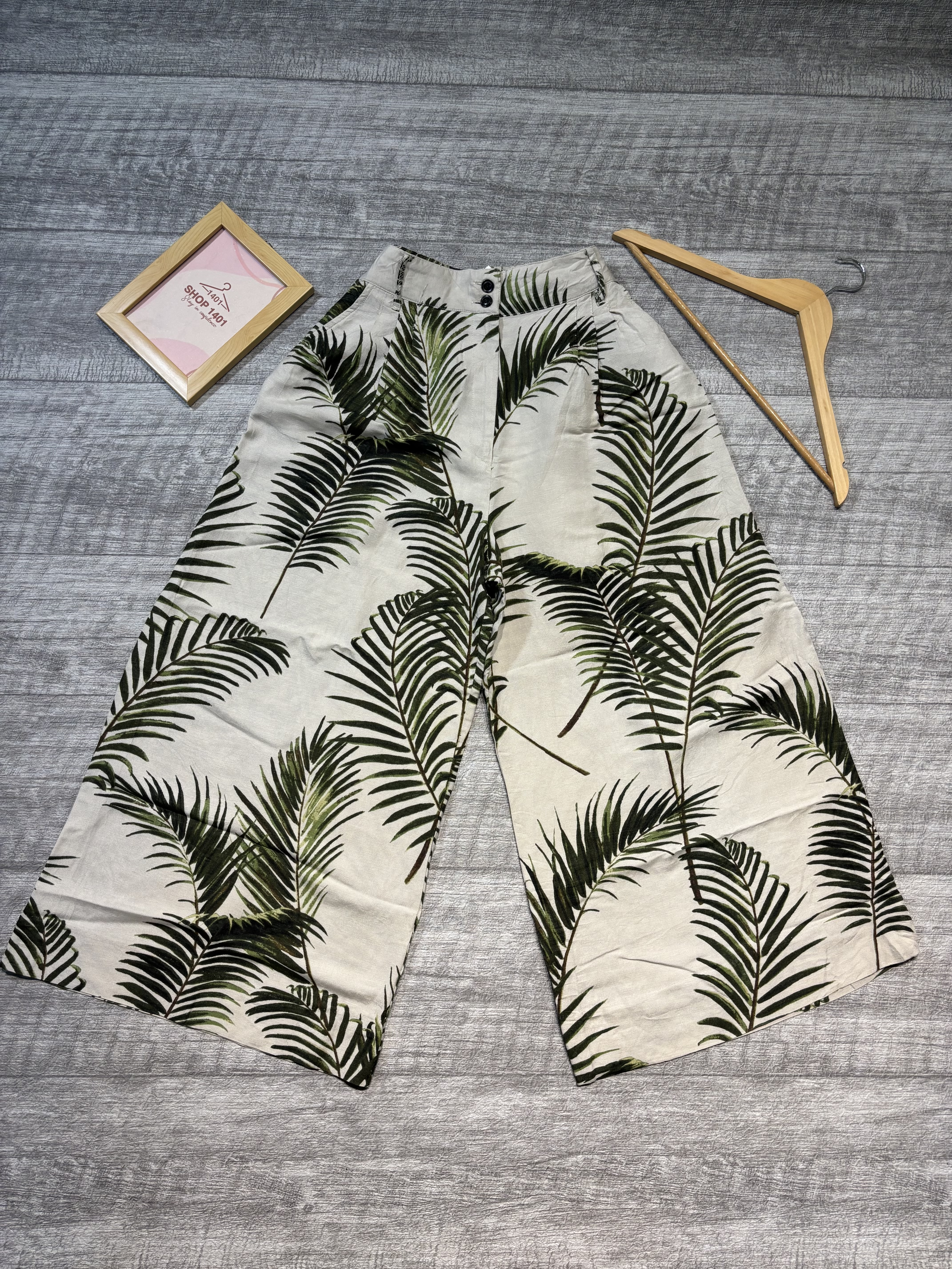 Palm Breeze Culottes